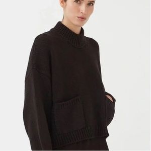 Babaa no.20 black sweater
